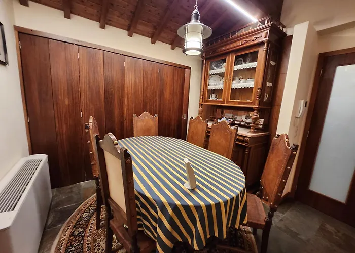 Casa Do Lagar بيت للعطل