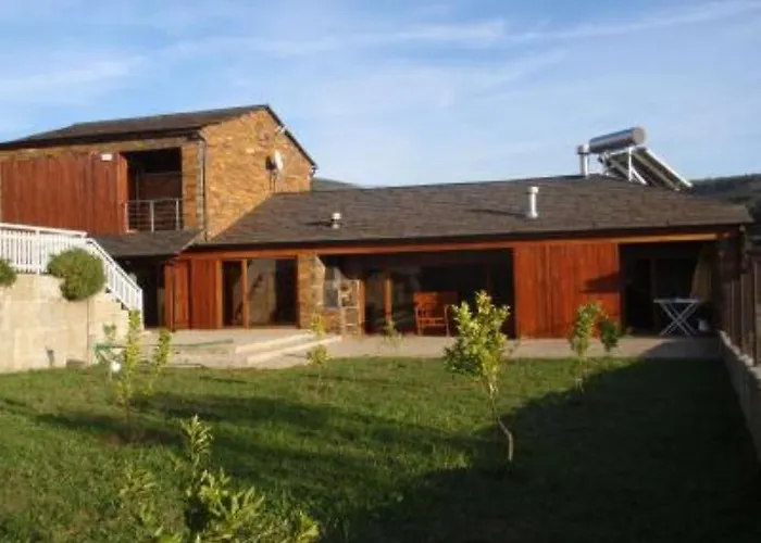 Casa Do Lagar * アルヴァレンガ