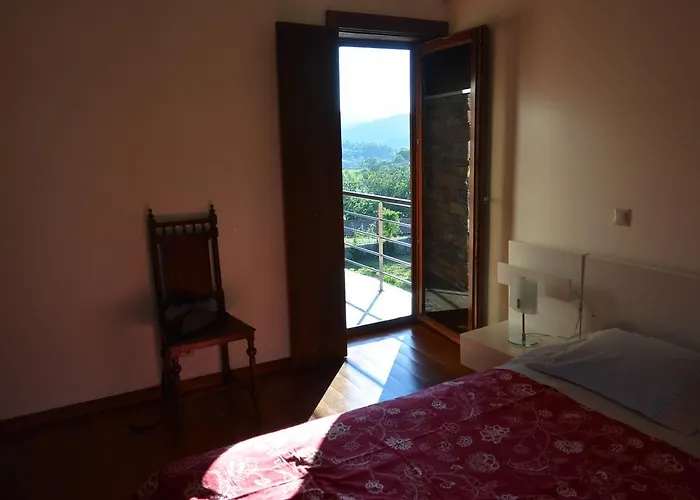 Casa Do Lagar بيت للعطل *